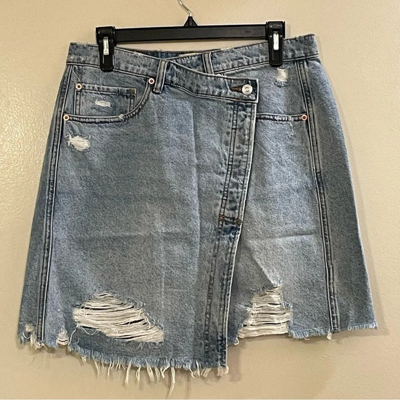 WE THE FREE NWOT Parker Wrap Skirt in Light Denim - Picture 5 of 10